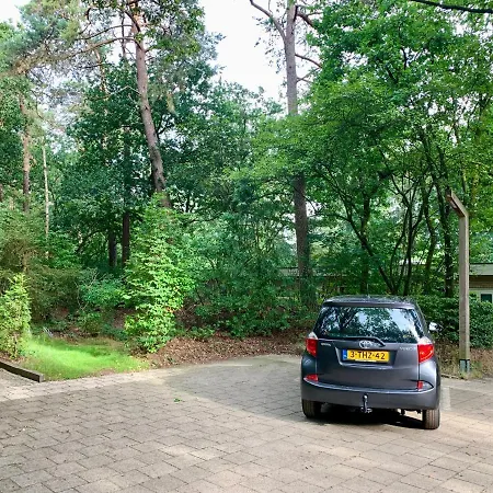 Rode Bosuil: Thuiskomen Op De Veluwe! 別荘 オッテルロ