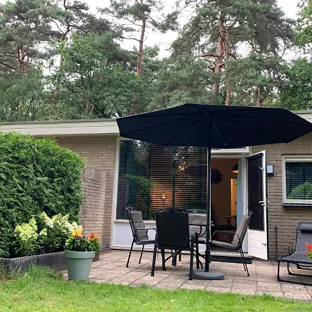 別荘 Rode Bosuil: Thuiskomen Op De Veluwe! *